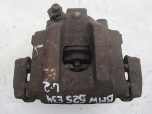 _________5ce69c71373bf