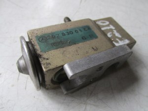 _________________5d96020e70be8